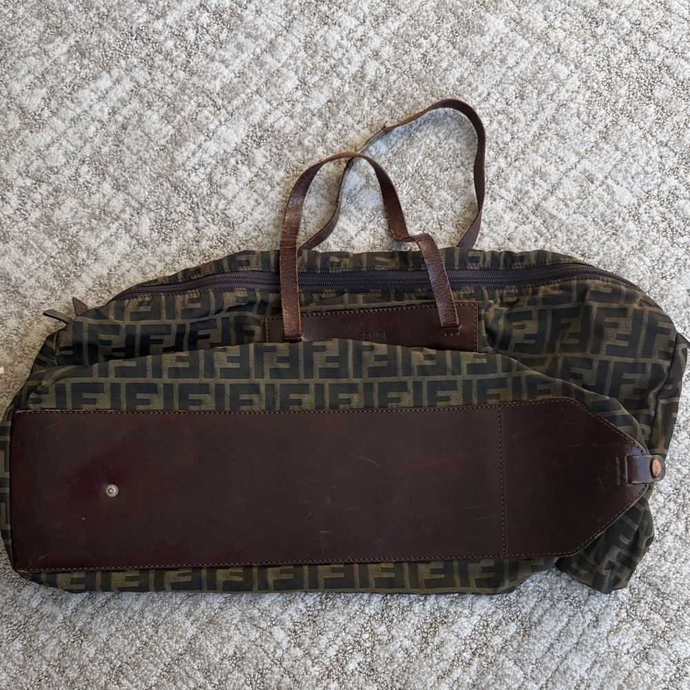 MINOR REHAB - Fendi Zucca Black and Brown Duffel Bag. Vintage - Picture 6 of 10